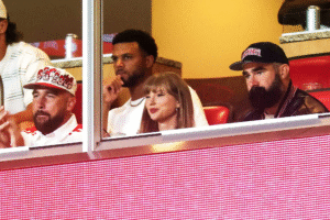 Taylor Swift and Travis Kelce Make First Public Appearance as an Engaged Couple.