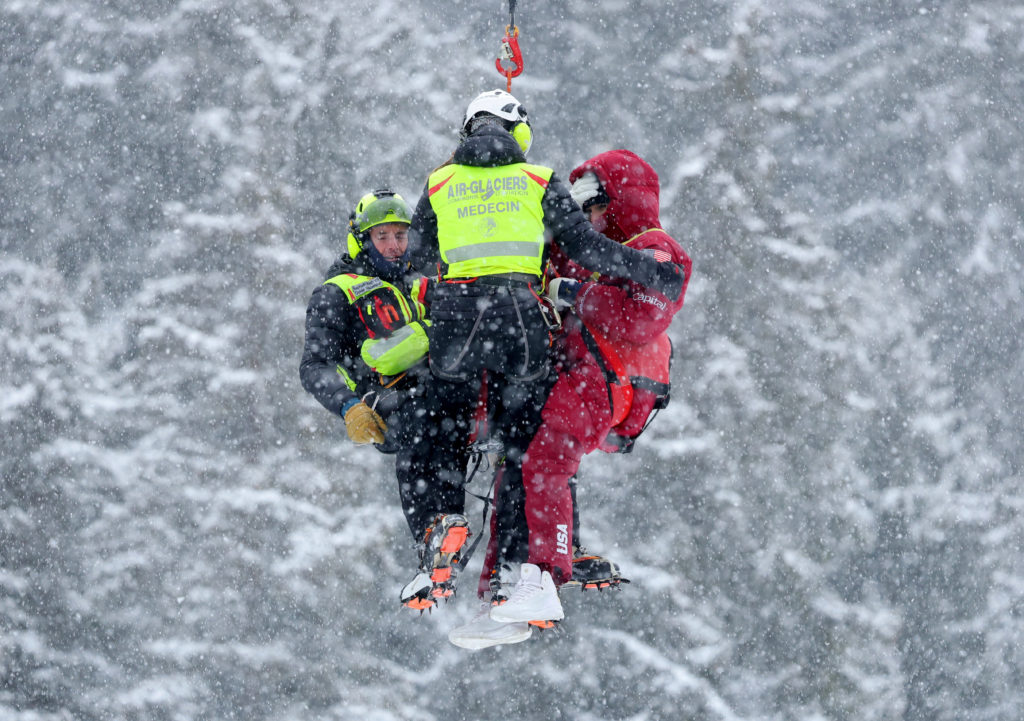 Lindsey Vonn of the U.S. being airlifted to the hospital after sustaining an injury following a crash during her run 